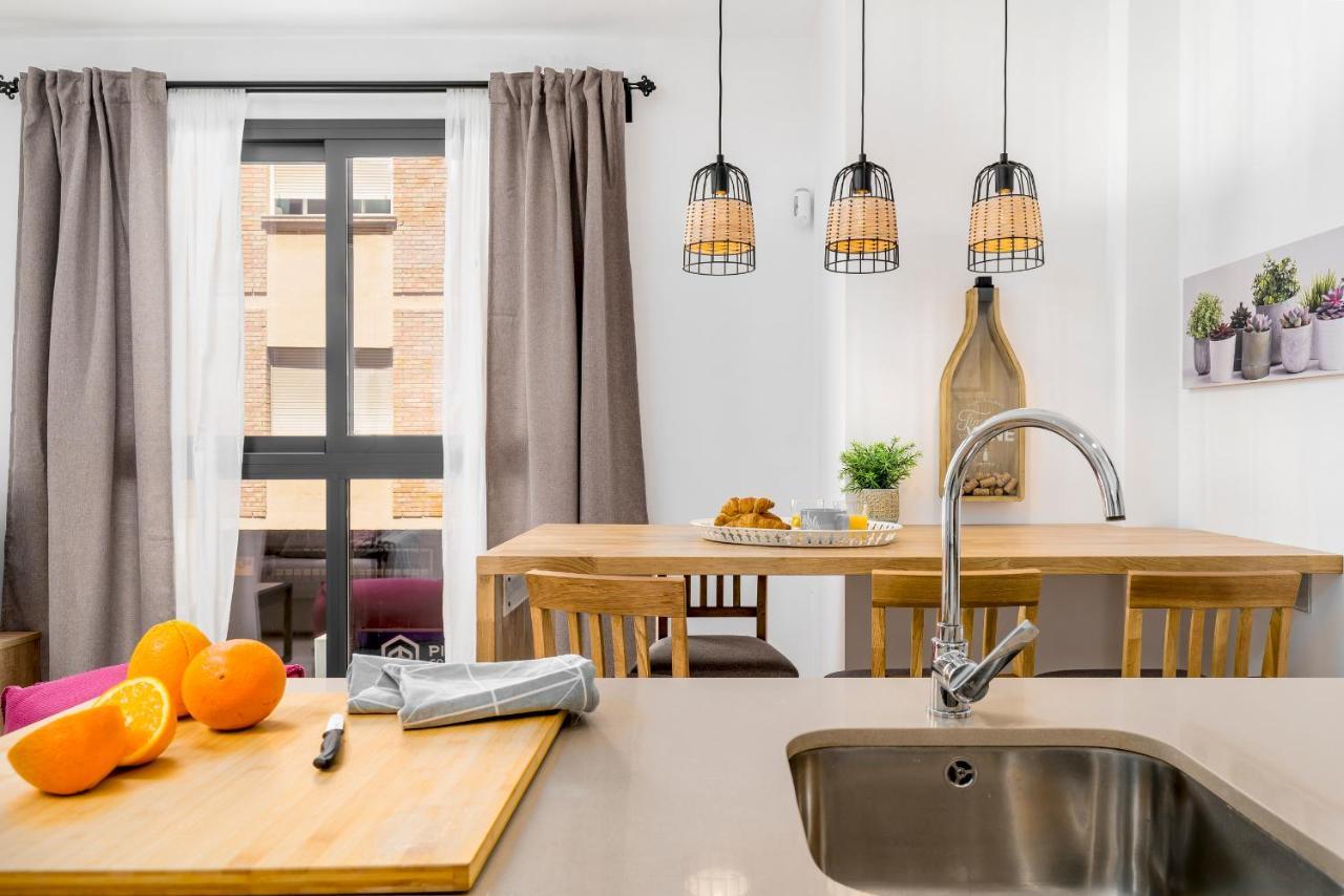 Apartamento Deluxe Con Piscina, Terraza & Parking Málaga Buitenkant foto
