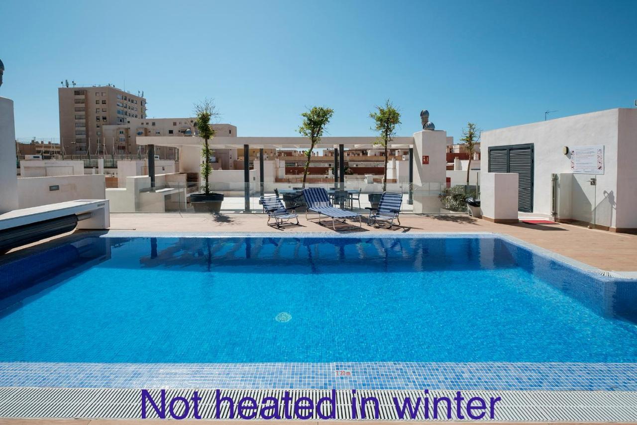 Apartamento Deluxe Con Piscina, Terraza & Parking Málaga Buitenkant foto